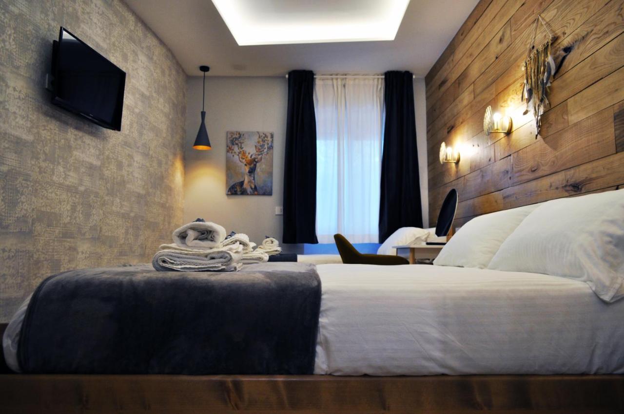 Hotel Epoca in Sila Camigliatello Silano Esterno foto