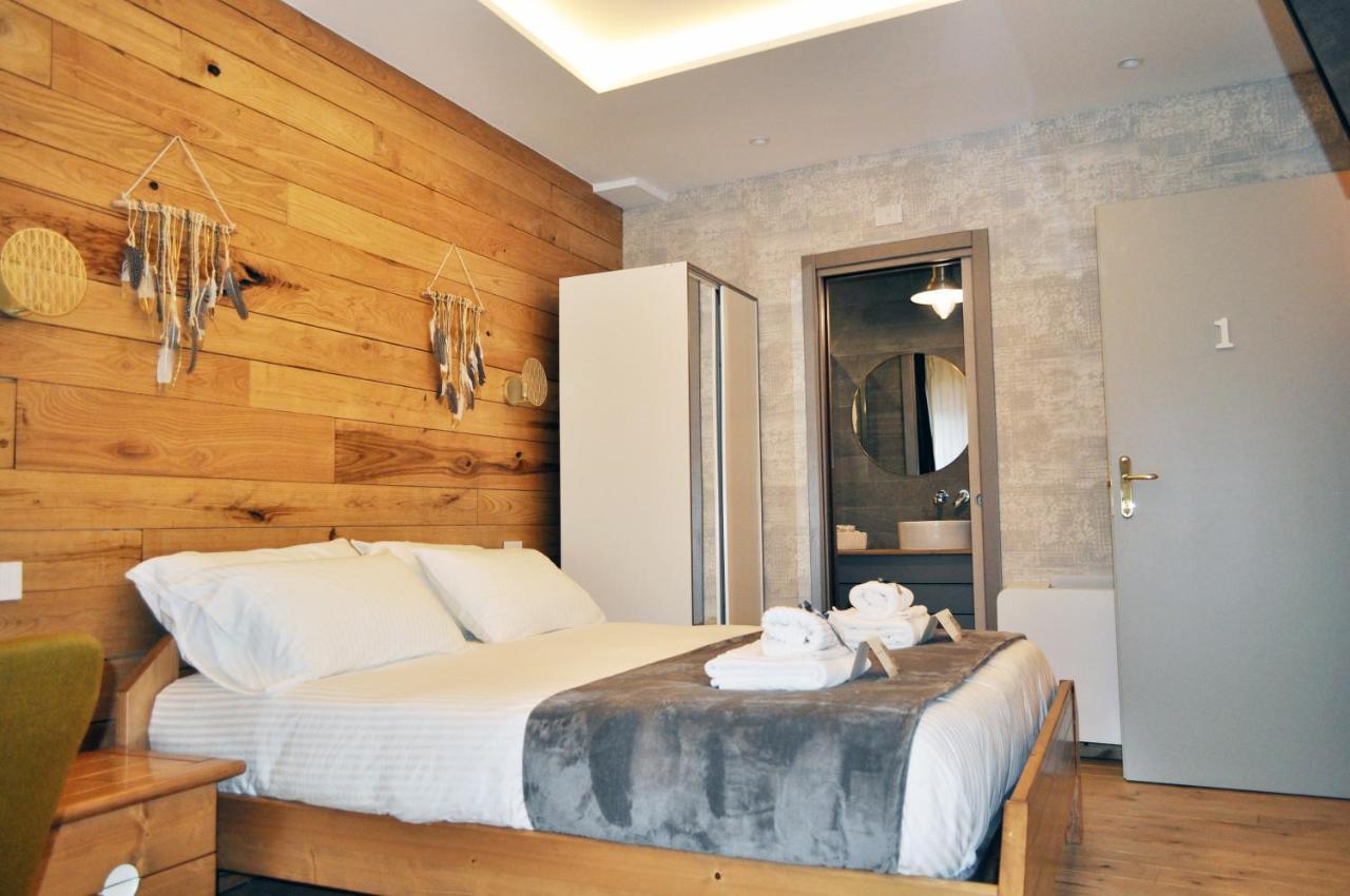 Hotel Epoca in Sila Camigliatello Silano Esterno foto