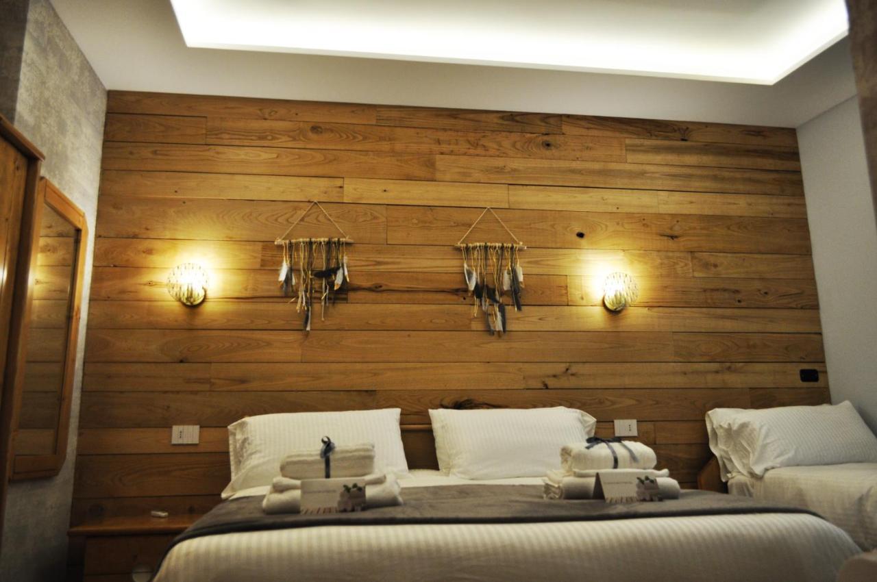 Hotel Epoca in Sila Camigliatello Silano Esterno foto